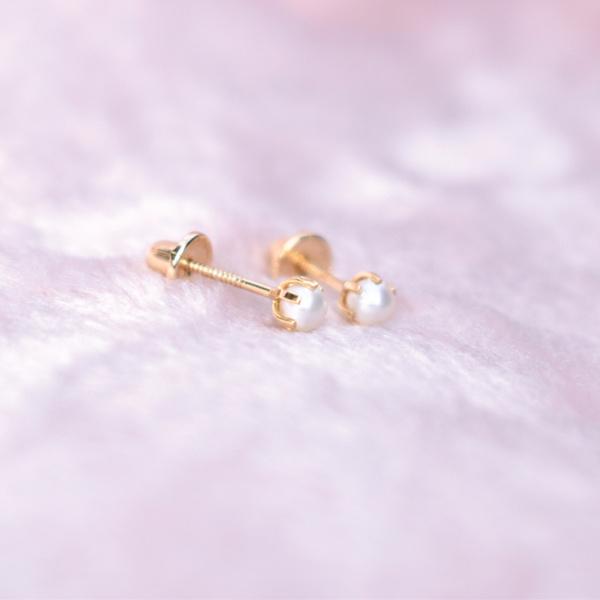 Pendientes BEBE PERLA oro de 1ª ley(750 milésimas) 