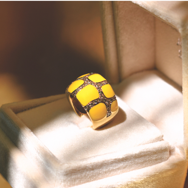 Anillo diamantes brown oro de 1ª ley(750 milésimas) 