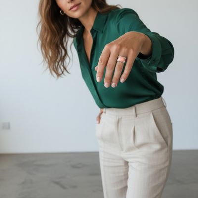 Anillo CORAL oro blanco de 1ª ley(750 milésimas) 