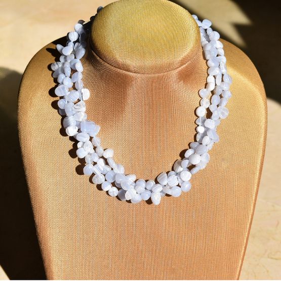 Collar calcedonia natural
