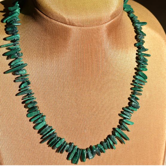 Collar malaquita natural