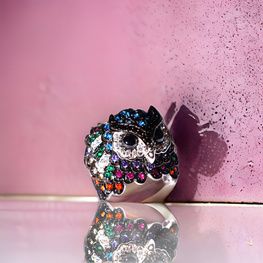 Anillo de plata de 1ª ley(925 milésimas) con terminación de oro negro en forma de búho 