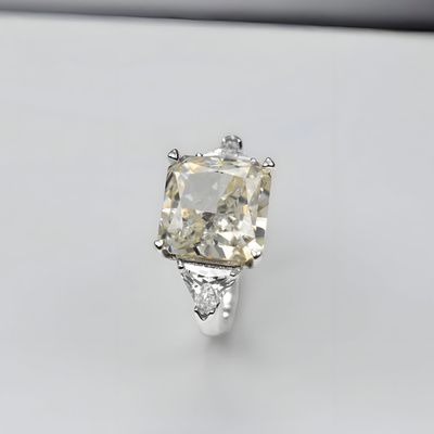 Anillo de plata de 1ª ley(925 milésimas) con terminación de oro blanco 