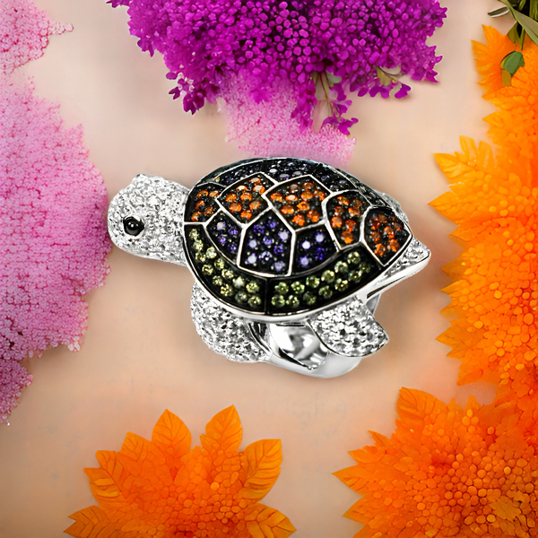 Anillo de plata de 1ª ley(925 milésimas) con terminación de blanco en forma de tortuga marina 