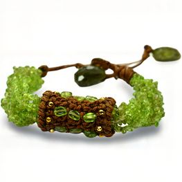 Pulsera de oro de 18k y peridotos naturales 